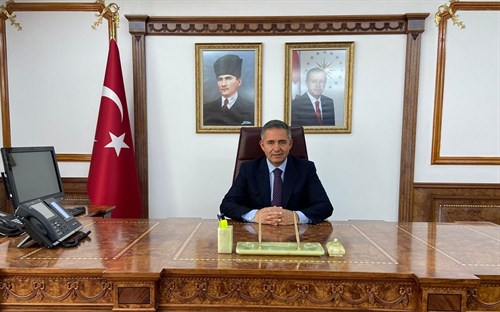 Sayın Valimizin "24 Kasım Öğretmenler Günü" Mesajı